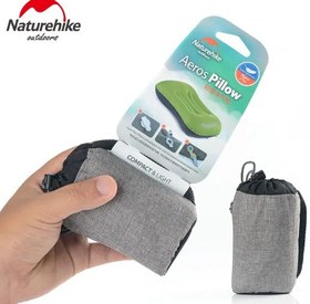 تصویر بالشت بادی نیچرهایک |lightweight tpu aeros inflatable pillow with the nozzle 