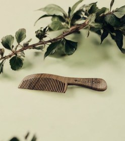 تصویر شانه چوبی 