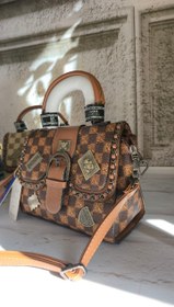 تصویر کیف طرح چهار خونه 