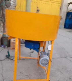 تصویر ناری ساز ۳۰۰ لیتری میکسر بتن 