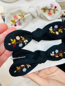 تصویر هد بند گلدوزی 