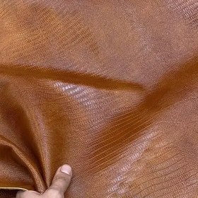 تصویر چرم گاوی وکیوم طرح لیزارد (لیزارت) رنگ عسلی (GL-9) 