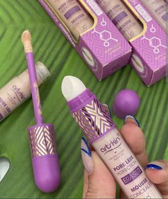 تصویر کانسیلر پددار آرت اسکین 