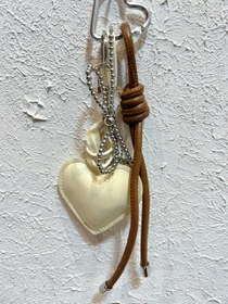 تصویر چارم بگ قلب کرم 