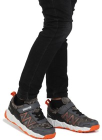 تصویر کفش ورزشی زمستانی پسرانه اسکوآتر 048 در رنگ دودی-نارنجی برند skuaiter Skuaıter 048 Smoke-Orange Boy Winter Sports Shoes