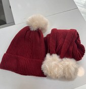 تصویر کلاه و شال تو پشمی بچگانه - زرشكي 