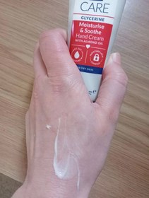 تصویر کرم دست مرطوب کننده و مغذی گلیسیرین آون اورجینال Avon Care Glycerine Hand Cream