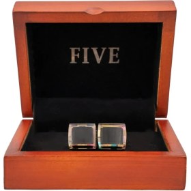 تصویر دکمه سر دست فایو 