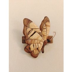 تصویر گلسر چوبی معرق منبت طرح پروانه با گیره فرانسوی سایز 10 سانتیمتر 