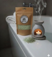 تصویر نمک حمام پاکسازی حاوی گیاهان طبیعی روغن و رایحه خوش - مدل سبز_ حَنا و اکالیپتوس Bath salt