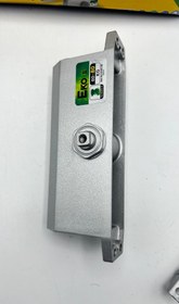 تصویر پمپ پشت درب 