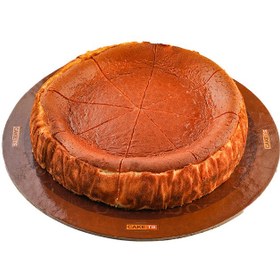 تصویر چیز کیک سن سباستین ۸ برش 