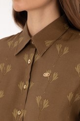 تصویر شومیز زنانه خاکی روشن یو اس پولو 