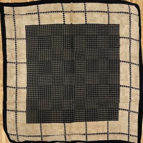 تصویر روسری نخ پلیسه کد ۱۳۶ 