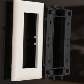 تصویر کادر 8 ماژول لگرند 