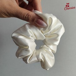 تصویر کش اسکرانچی ساتن سایز بزرگ سفید کد 34 