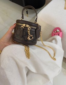 تصویر مینی بگ کوچ کد ۳۷۱۰ چرم با بند زنجیری 