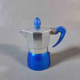 تصویر موکاپات یک کاپ مدرن لایف(آبی) 