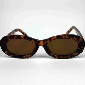 تصویر عینک آفتابی بیضی 