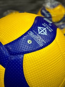 تصویر توپ v300 ا‌ورجینال 