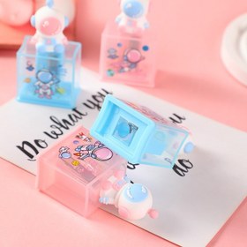 تصویر تراش مخزندار فضانورد 