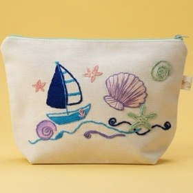 تصویر کیف آرایش صدف 