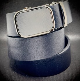 تصویر یک جین کمربند ریلی 