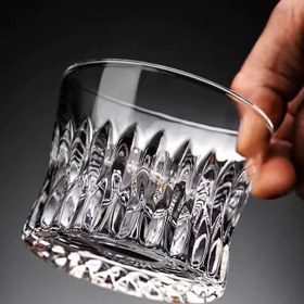 تصویر نیم لیوان دلی 