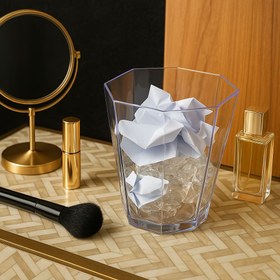 تصویر سطل شفاف 