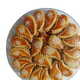 تصویر شیرینی سنتی نان چایی هل دار قزوین 