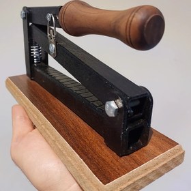 تصویر گردو شکن آپارتمانی 