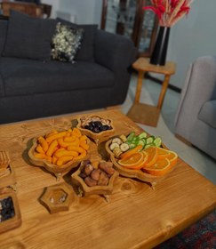 تصویر استند گلدان ۵ تکه پایه دار چوبی طرح گل اقتصادی و کاربردی قابل شست‌وشو 