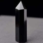 تصویر منشور سنگ آبسیدین 