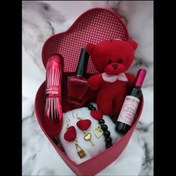 تصویر باکس کادوی ولنتاین دخترونه جعبه هدیه آرایشی اکسسوری ا valentine box valentine box