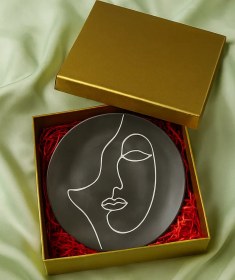 تصویر پیش دستی طرح رخ 