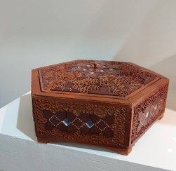 تصویر جعبه شکلات شش گوش 