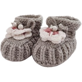 تصویر پاپوش بافتنی نوزاد دخترانه طرح پروانه طوسی Gray Butterfly Baby Girl Knitted Slippers