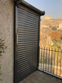 تصویر کرکره فولادی 