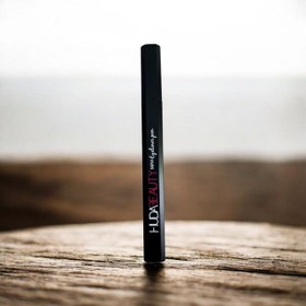 تصویر خط چشمHuda 