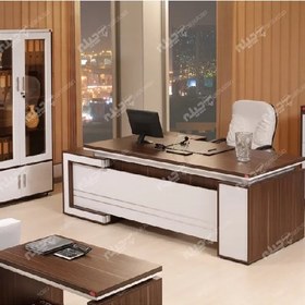 تصویر میزمدیریت لیندا سفید 