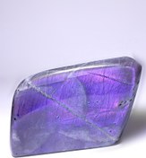 تصویر لابرادوریت بنفش کانادا 