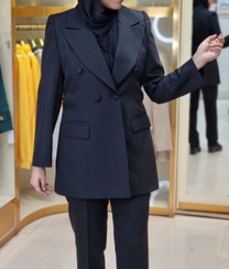 تصویر کت و شلوار ۴ دکمه کمردار سودا 