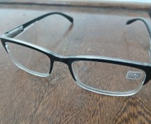 تصویر عینک مطالعه 