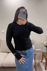 تصویر بلوز زنانه یقه گرد آستین فینگردار سایز آزاد رنگ مشکی و کرم 