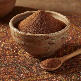 تصویر سماق قهوه‌ای 