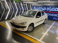 تصویر پژو ۲۰۶ صندوقدار مدل V8 سال ۱۳۹۵ دنده ای 