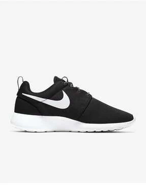 Nike roshe on sale one online