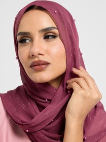 تصویر شال حجاب بلند متالیک با جزئیات مرواریدی برند khizana Pearl Detail Metallic Long Hijab Scarf