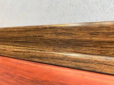 تصویر قرنیز پی‌وی‌سی ۹ سانت فندقی 