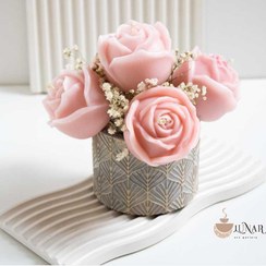 تصویر باکس گل جاودان رز با گلدان بتنی دستساز 